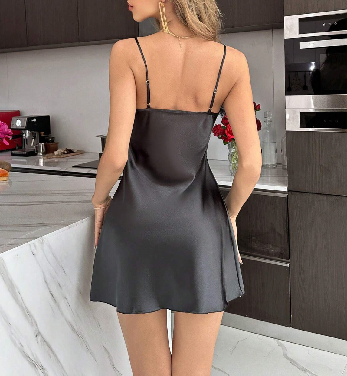 Robe de nuit satinée